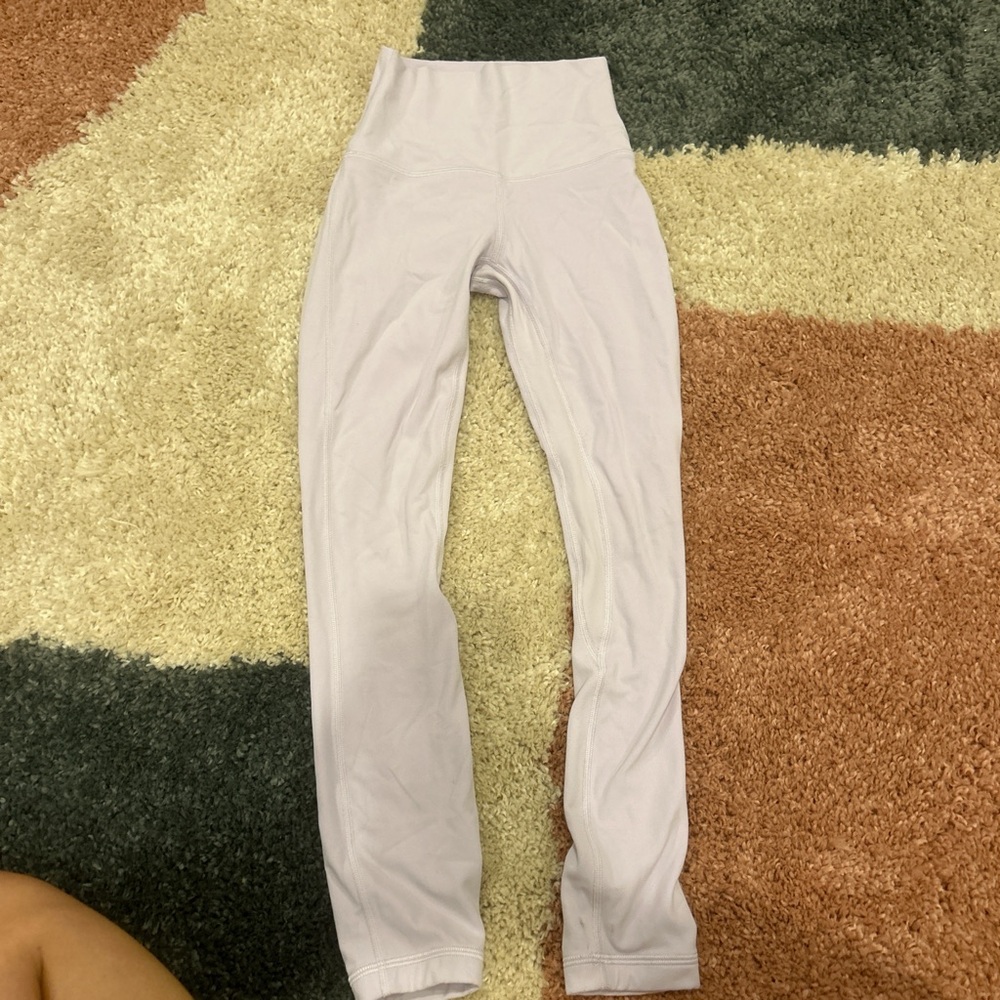 Lulu leggings size 0, pastel purple